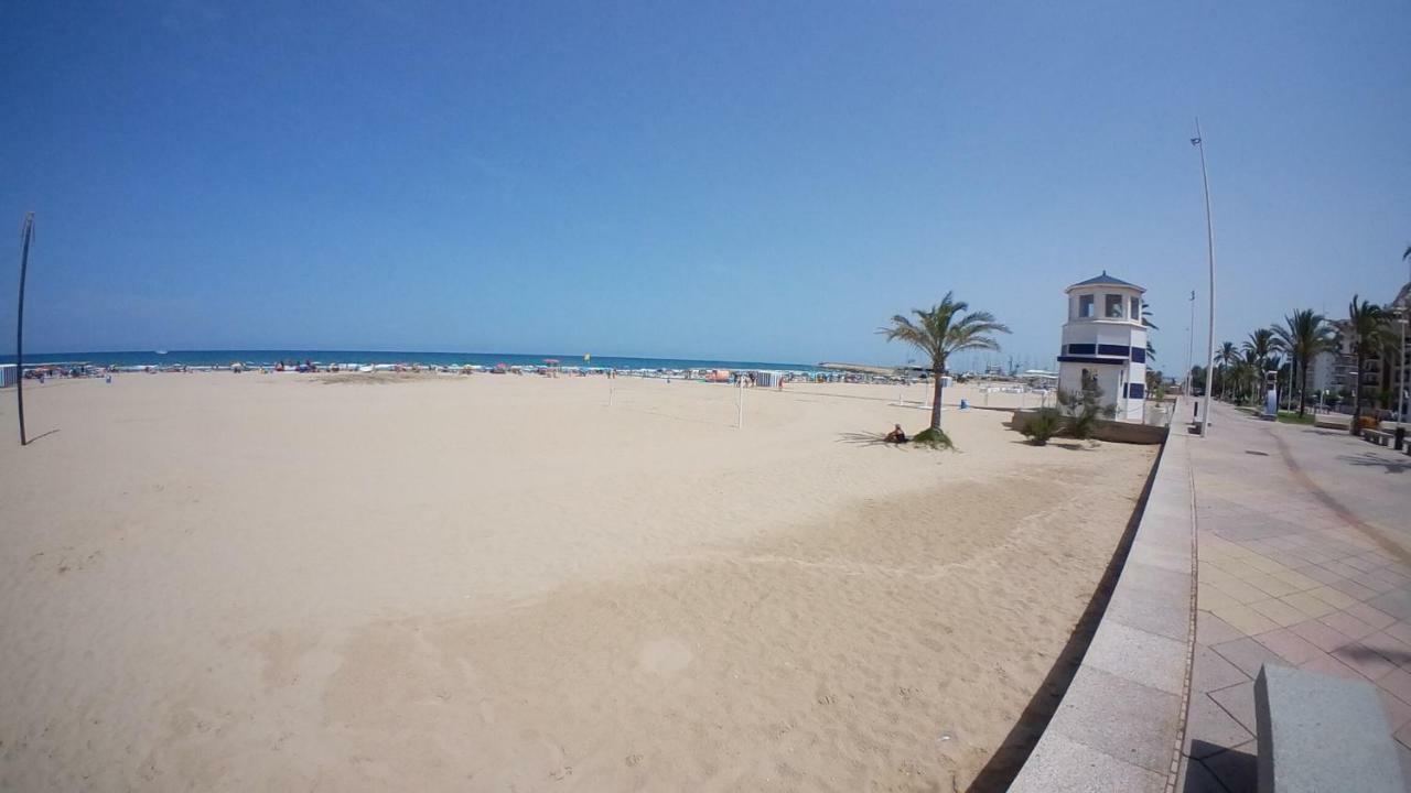 Preciosos Apartamentos Caracola En La Primera Linea De La Playa De غانديا المظهر الخارجي الصورة